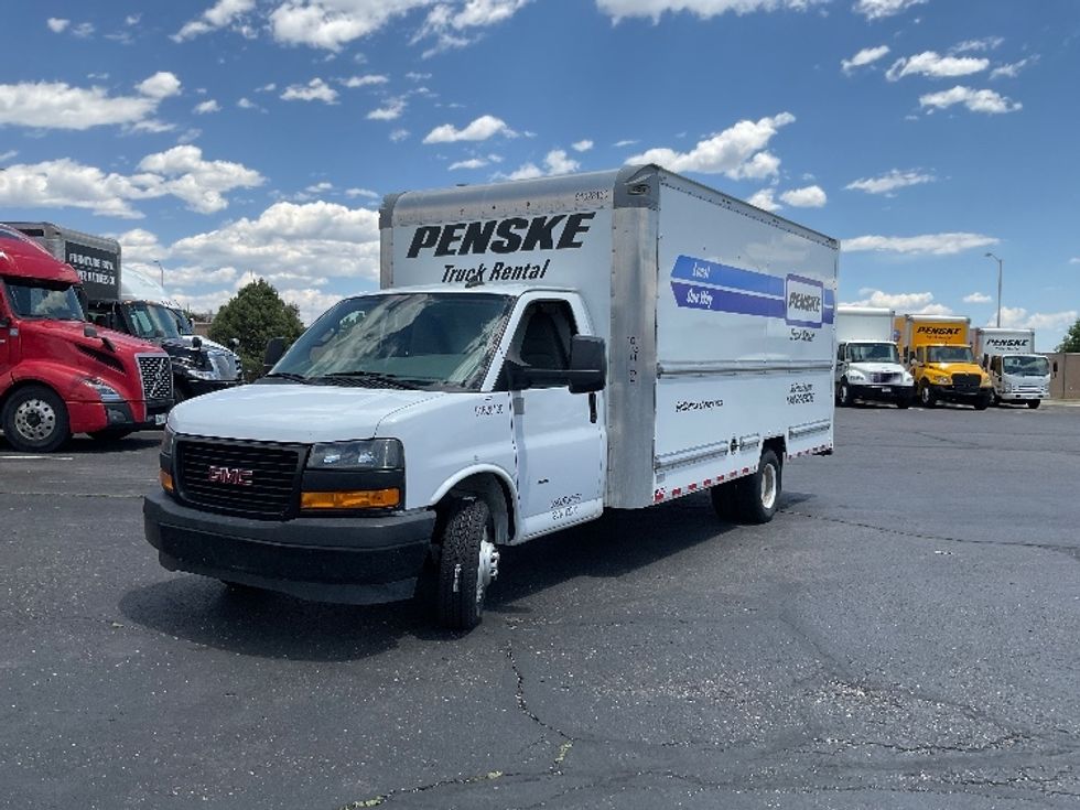 Light Duty Box Truck-Light and Medium Duty Trucks-GMC-2022-Savana G33903-Colorado Springs-CO-33,570\n\t\tmiles-$ 46,500 - Image 3