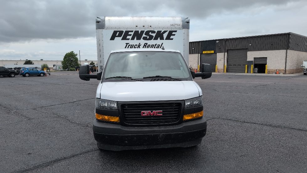 Light Duty Box Truck-Light and Medium Duty Trucks-GMC-2022-Savana G33903-Colorado Springs-CO-48,414\n\t\tmiles-$ 41,250 - Image 2