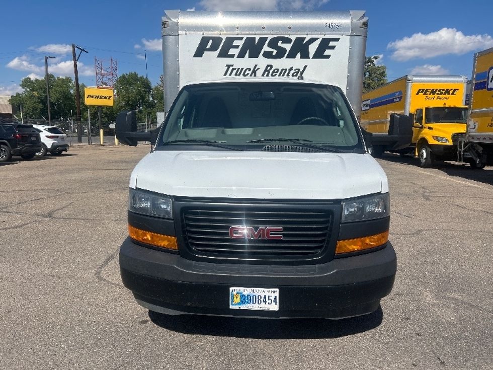Light Duty Box Truck-Light and Medium Duty Trucks-GMC-2022-Savana G33903-Colorado Springs-CO-55,944\n\t\tmiles-$ 36,500 - Image 2