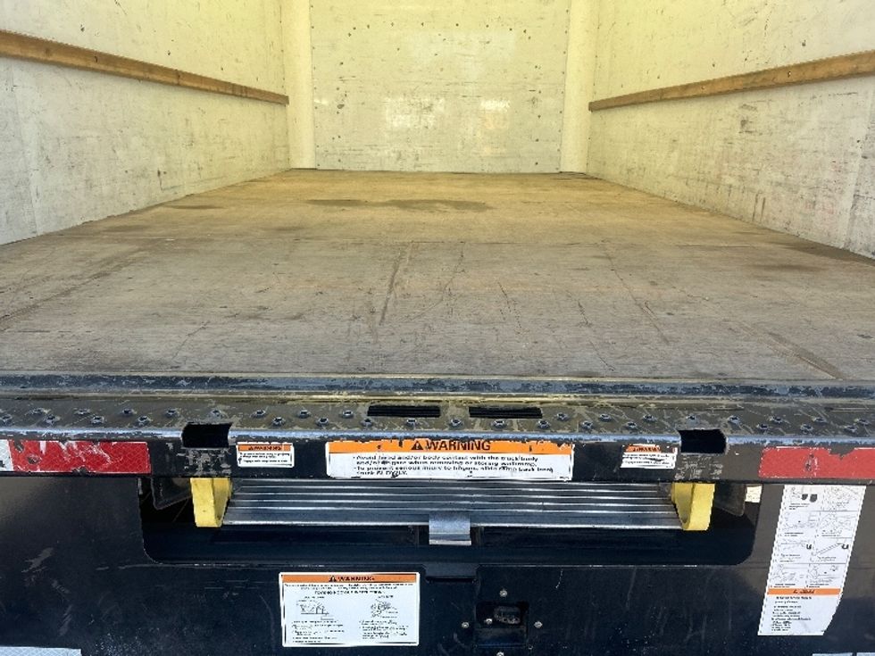 Light Duty Box Truck-Light and Medium Duty Trucks-GMC-2022-Savana G33903-Colorado Springs-CO-55,944\n\t\tmiles-$ 36,500 - Image 9