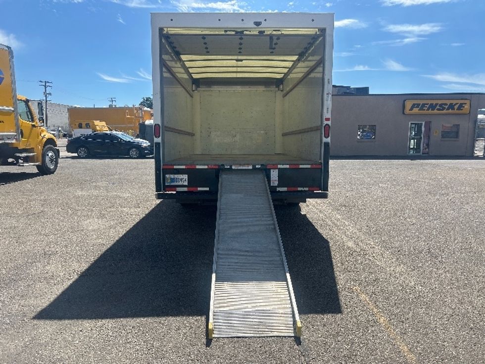 Light Duty Box Truck-Light and Medium Duty Trucks-GMC-2022-Savana G33903-Colorado Springs-CO-55,944\n\t\tmiles-$ 36,500 - Image 8