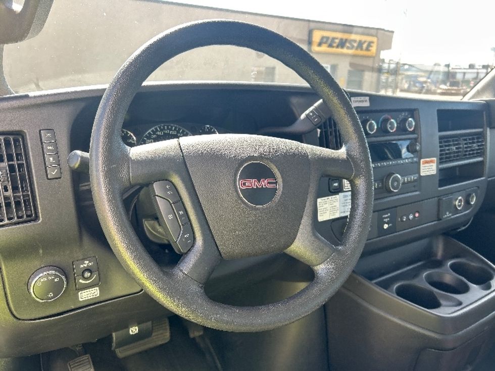 Light Duty Box Truck-Light and Medium Duty Trucks-GMC-2022-Savana G33903-Colorado Springs-CO-55,944\n\t\tmiles-$ 36,500 - Image 15