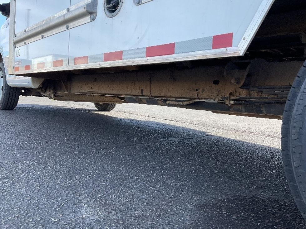 Light Duty Box Truck-Light and Medium Duty Trucks-GMC-2022-Savana G33903-Colorado Springs-CO-71,571\n\t\tmiles-$ 39,500 - Image 5