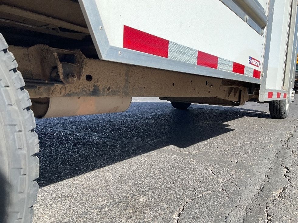 Light Duty Box Truck-Light and Medium Duty Trucks-GMC-2022-Savana G33903-Colorado Springs-CO-71,571\n\t\tmiles-$ 39,500 - Image 13