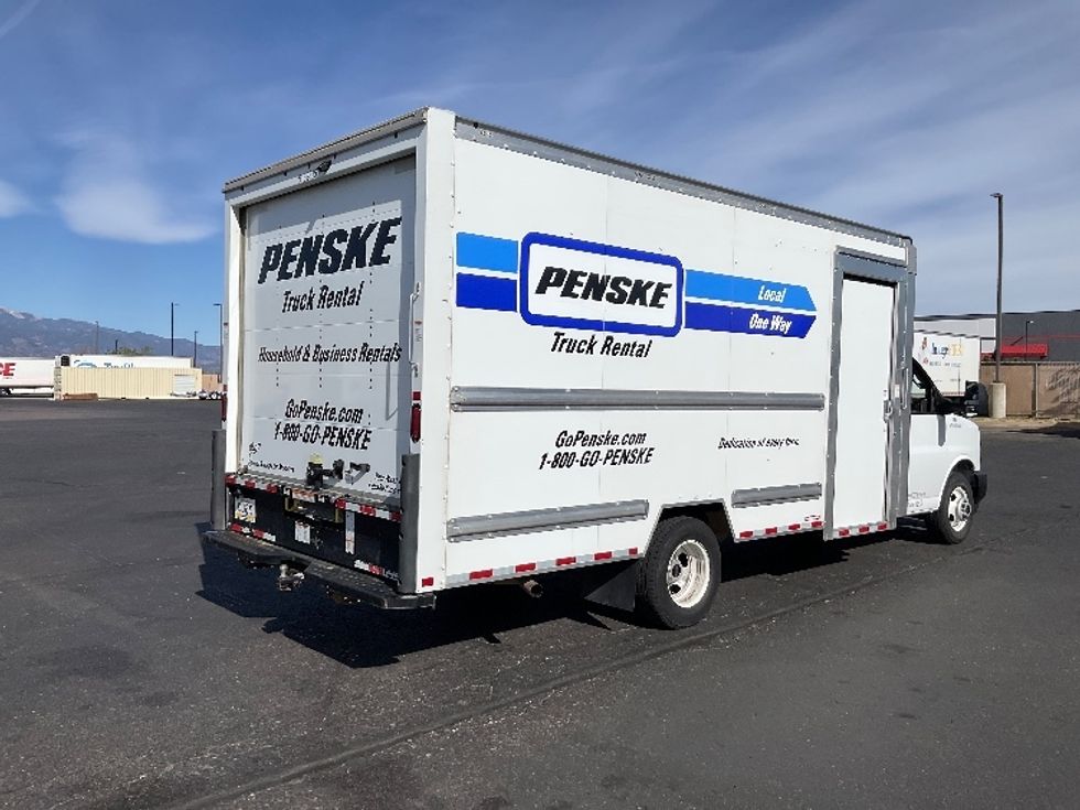 Light Duty Box Truck-Light and Medium Duty Trucks-GMC-2022-Savana G33903-Colorado Springs-CO-71,571\n\t\tmiles-$ 39,500 - Image 12