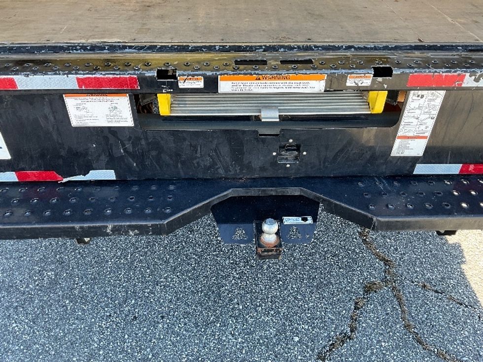 Light Duty Box Truck-Light and Medium Duty Trucks-GMC-2022-Savana G33903-Columbus-GA-70,107\n\t\tmiles-$ 46,000 - Image 10