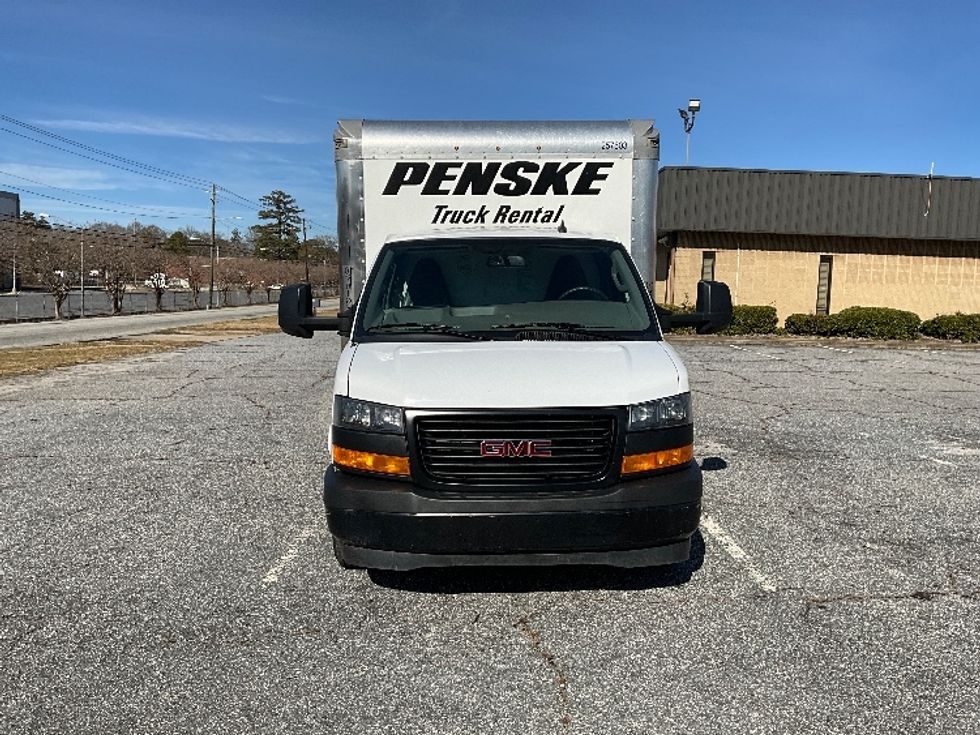 Light Duty Box Truck-Light and Medium Duty Trucks-GMC-2022-Savana G33903-Columbus-GA-70,107\n\t\tmiles-$ 46,000 - Image 2