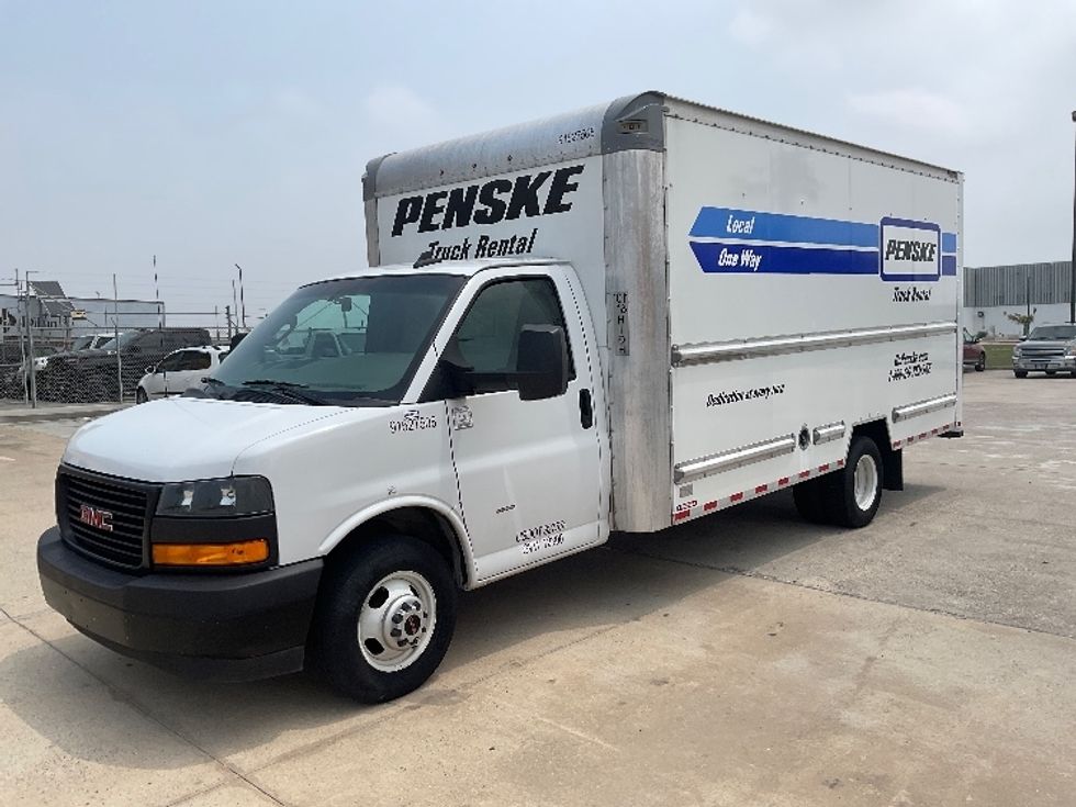 Light Duty Box Truck-Light and Medium Duty Trucks-GMC-2022-Savana G33903-Corpus Christi-TX-76,738\n\t\tmiles-$ 33,500 - Image 3