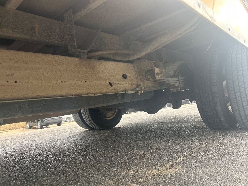 Light Duty Box Truck-Light and Medium Duty Trucks-GMC-2022-Savana G33903-Dallas-TX-102,457\n\t\tmiles-$ 28,750 - Image 5