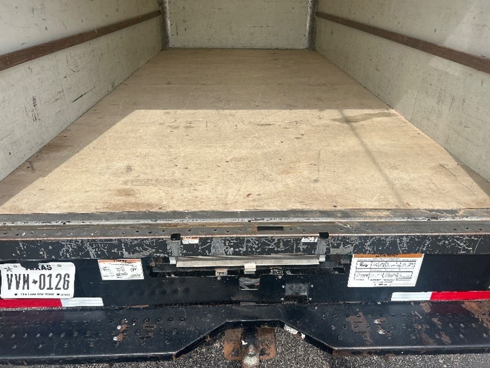 Light Duty Box Truck-Light and Medium Duty Trucks-GMC-2022-Savana G33903-Dallas-TX-102,457\n\t\tmiles-$ 28,750 - Image 9