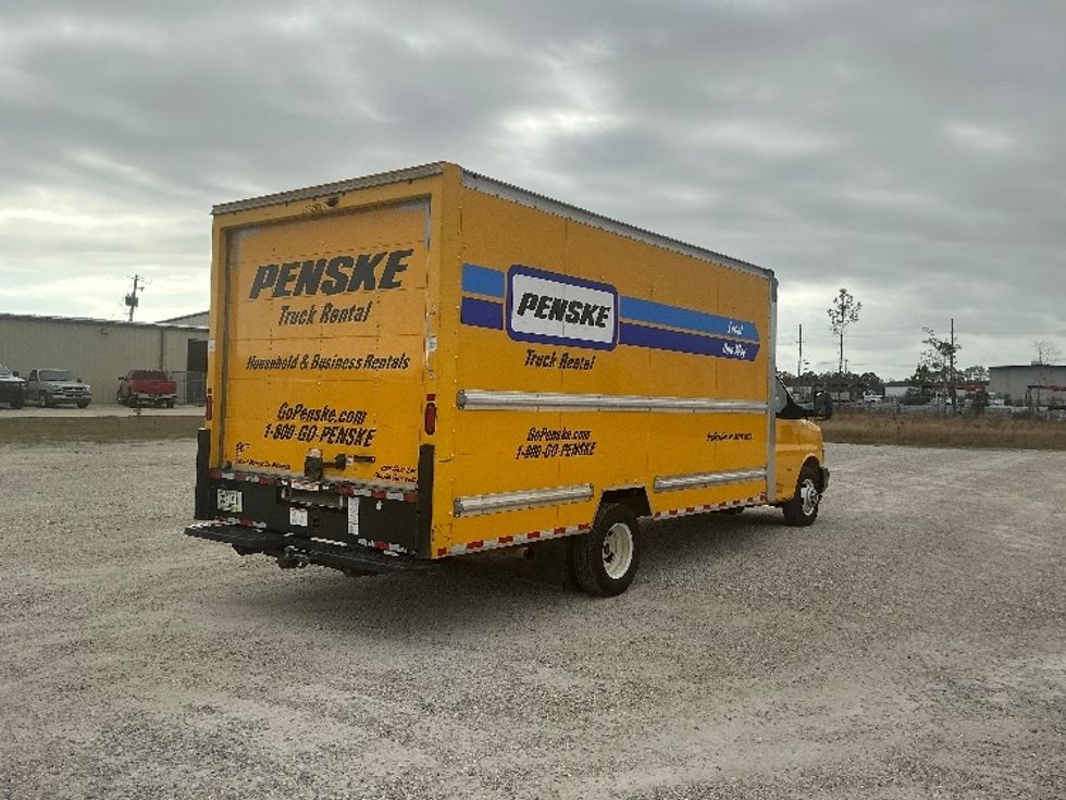 Light Duty Box Truck-Light and Medium Duty Trucks-GMC-2022-Savana G33903-Dallas-TX-103,717\n\t\tmiles-$ 27,750 - Image 13