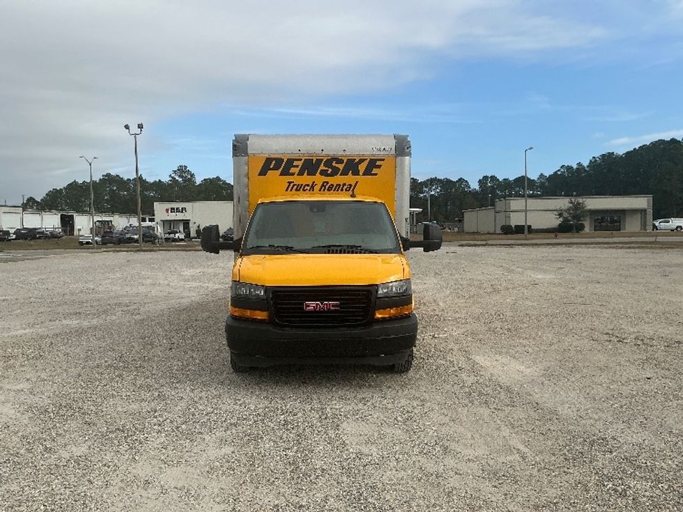 Light Duty Box Truck-Light and Medium Duty Trucks-GMC-2022-Savana G33903-Dallas-TX-103,717\n\t\tmiles-$ 27,750 - Image 2