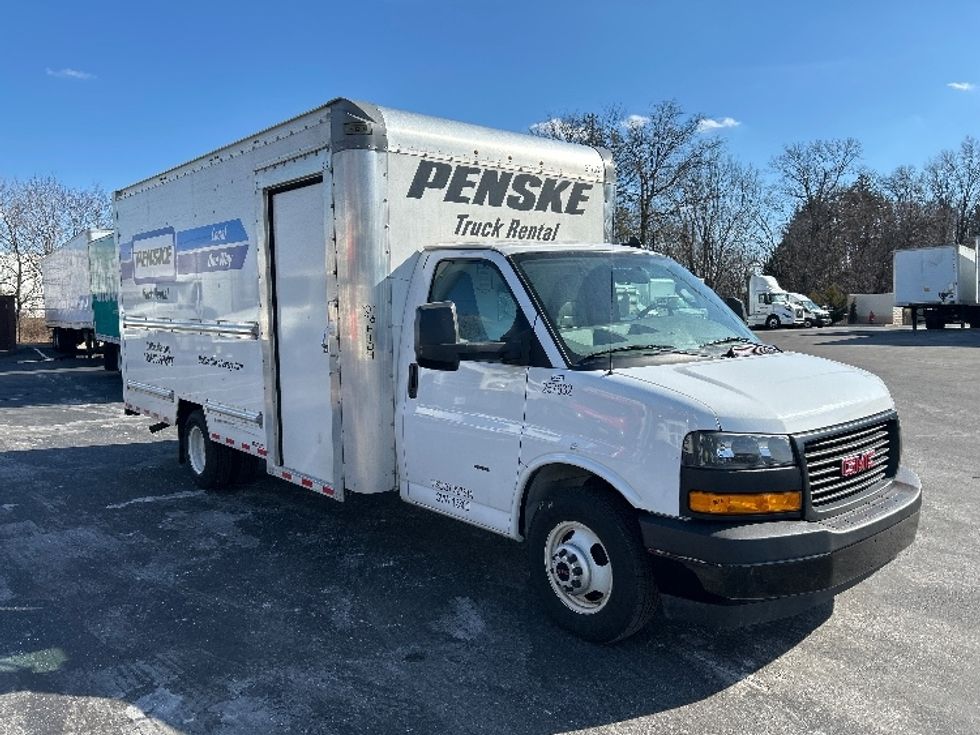 Light Duty Box Truck-Light and Medium Duty Trucks-GMC-2022-Savana G33903-Dayton-NJ-64,930\n\t\tmiles-$ 40,500 - Image 1