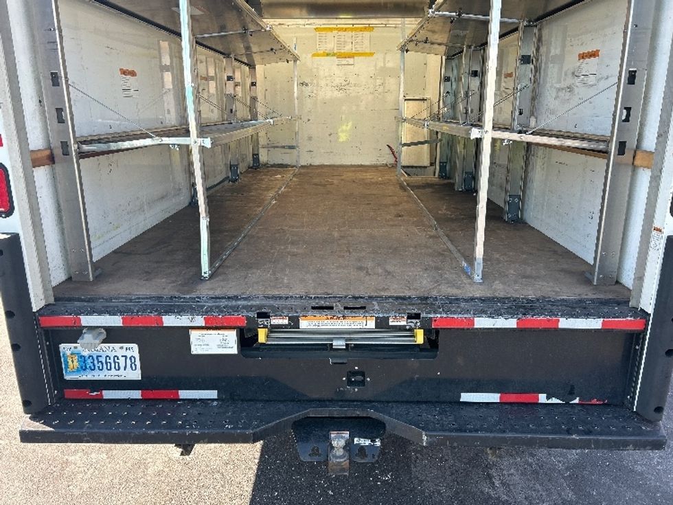 Light Duty Box Truck-Light and Medium Duty Trucks-GMC-2022-Savana G33903-Dayton-NJ-64,930\n\t\tmiles-$ 40,500 - Image 10