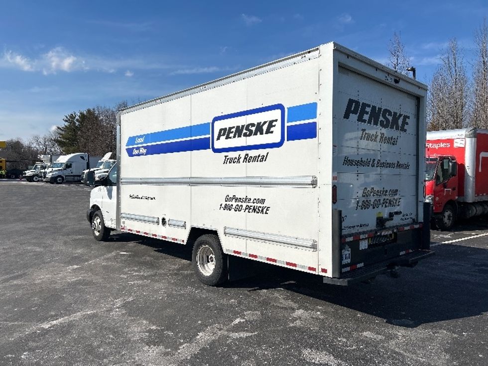 Light Duty Box Truck-Light and Medium Duty Trucks-GMC-2022-Savana G33903-Dayton-NJ-64,930\n\t\tmiles-$ 40,500 - Image 6