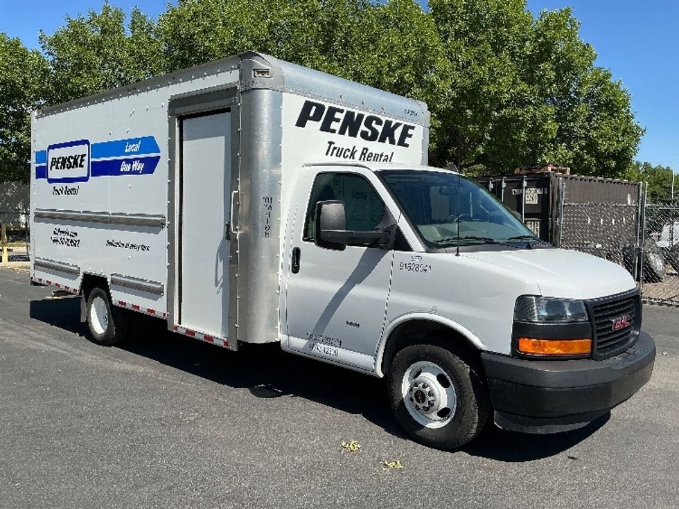 Light Duty Box Truck-Light and Medium Duty Trucks-GMC-2022-Savana G33903-Denver-CO-35,493\n\t\tmiles-$ 42,750 - Image 1