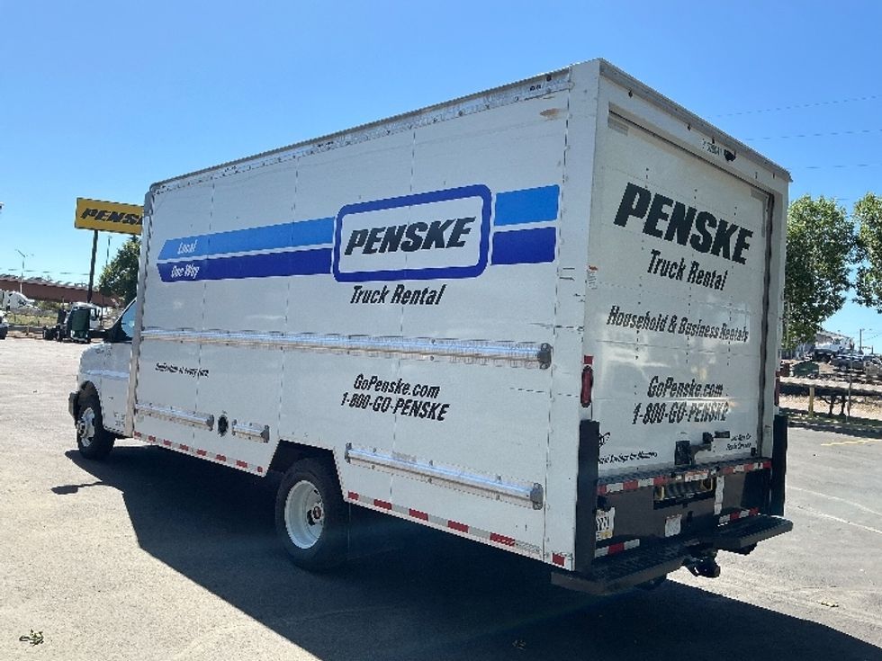 Light Duty Box Truck-Light and Medium Duty Trucks-GMC-2022-Savana G33903-Denver-CO-35,493\n\t\tmiles-$ 42,750 - Image 6