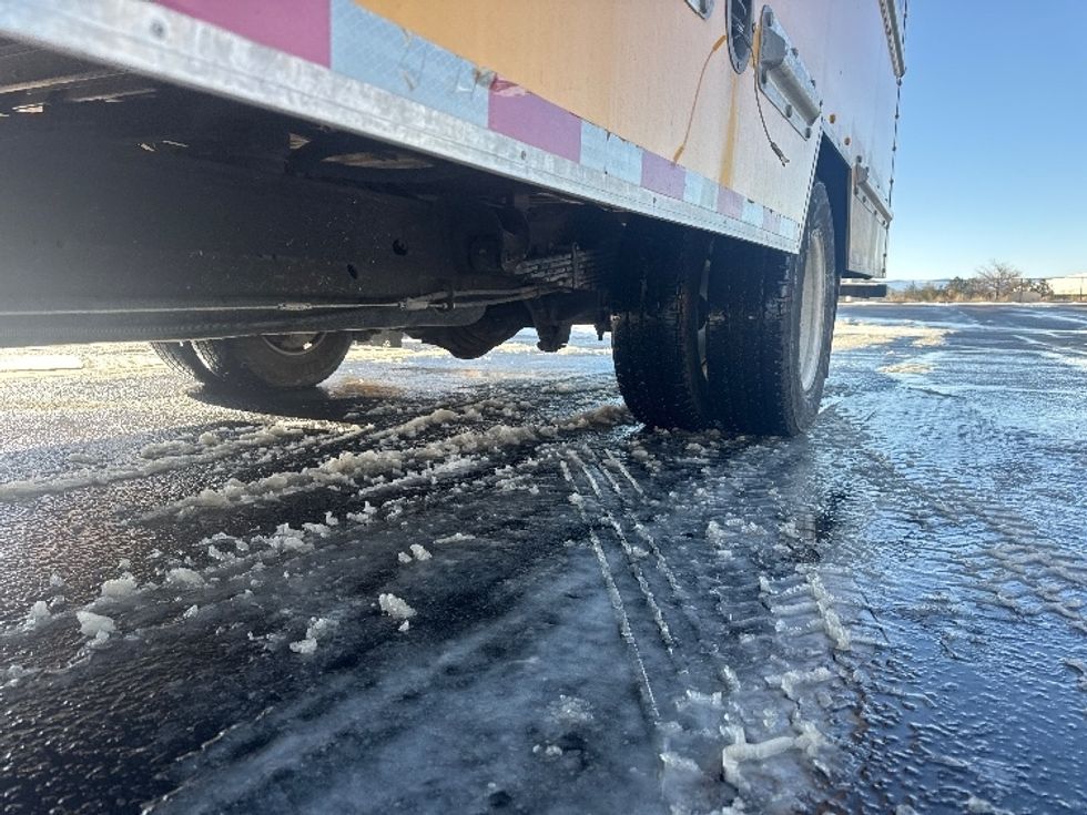 Light Duty Box Truck-Light and Medium Duty Trucks-GMC-2022-Savana G33903-Denver-CO-41,380\n\t\tmiles-$ 1,002,499 - Image 5