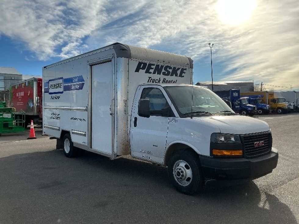 Light Duty Box Truck-Light and Medium Duty Trucks-GMC-2022-Savana G33903-Denver-CO-55,601\n\t\tmiles-$ 50,250 - Image 1