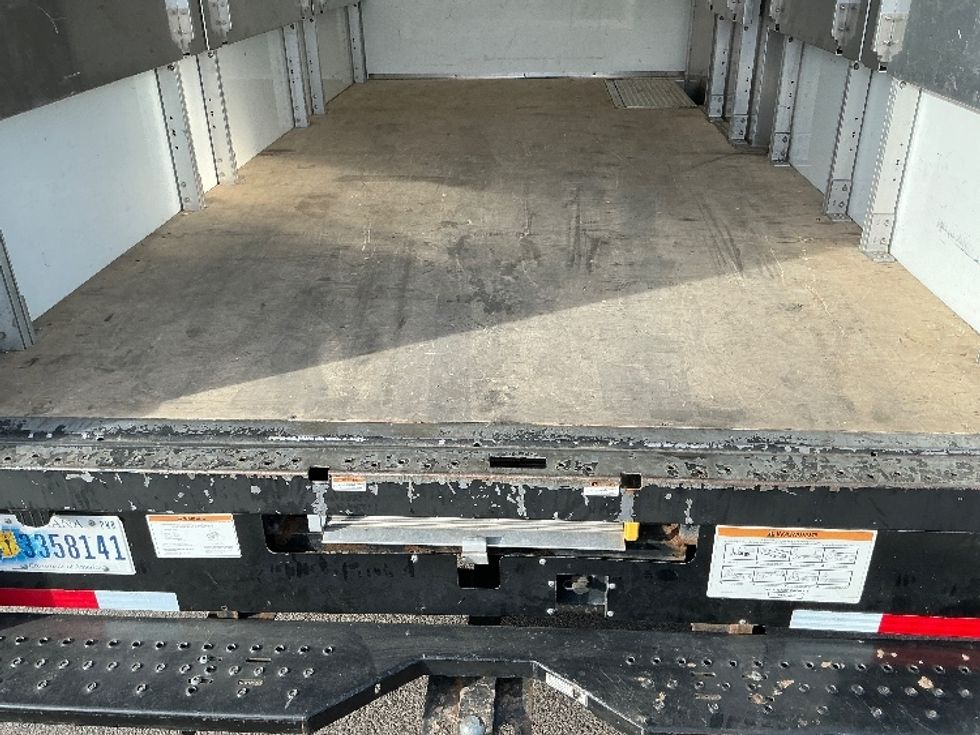 Light Duty Box Truck-Light and Medium Duty Trucks-GMC-2022-Savana G33903-Denver-CO-55,601\n\t\tmiles-$ 50,250 - Image 10