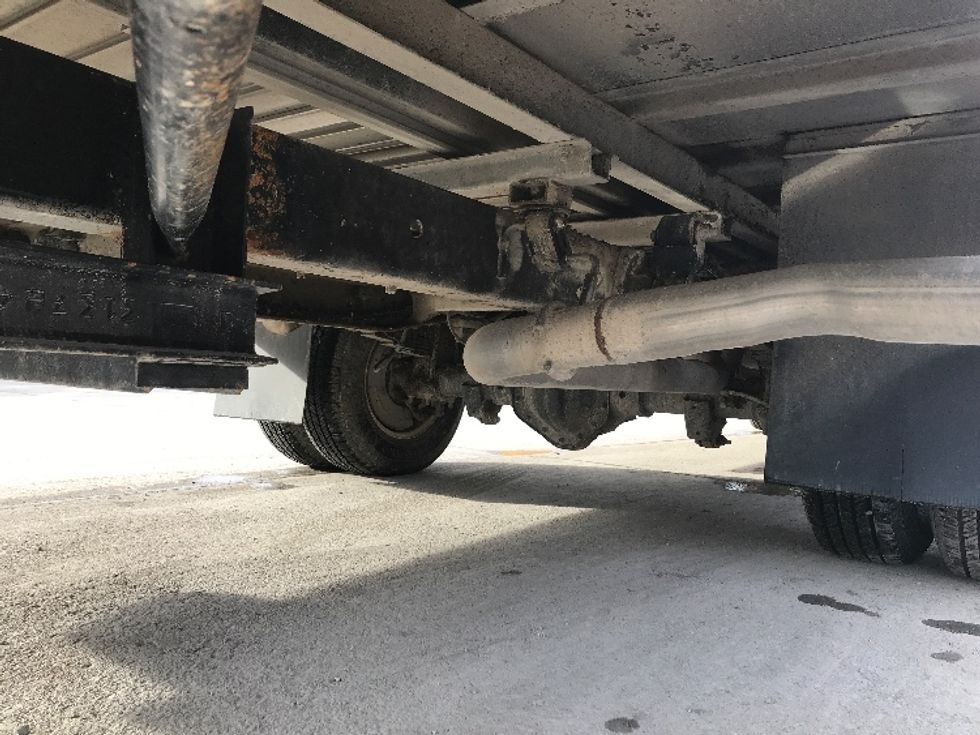 Light Duty Box Truck-Light and Medium Duty Trucks-GMC-2022-Savana G33903-Des Moines-IA-31,372\n\t\tmiles-$ 45,000 - Image 13