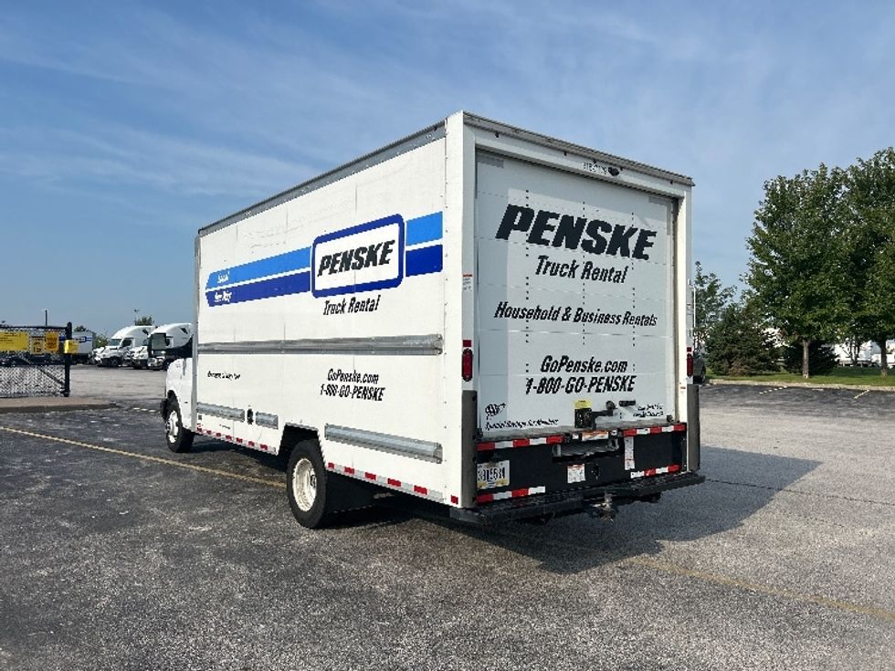 Light Duty Box Truck-Light and Medium Duty Trucks-GMC-2022-Savana G33903-Des Moines-IA-66,701\n\t\tmiles-$ 38,000 - Image 5