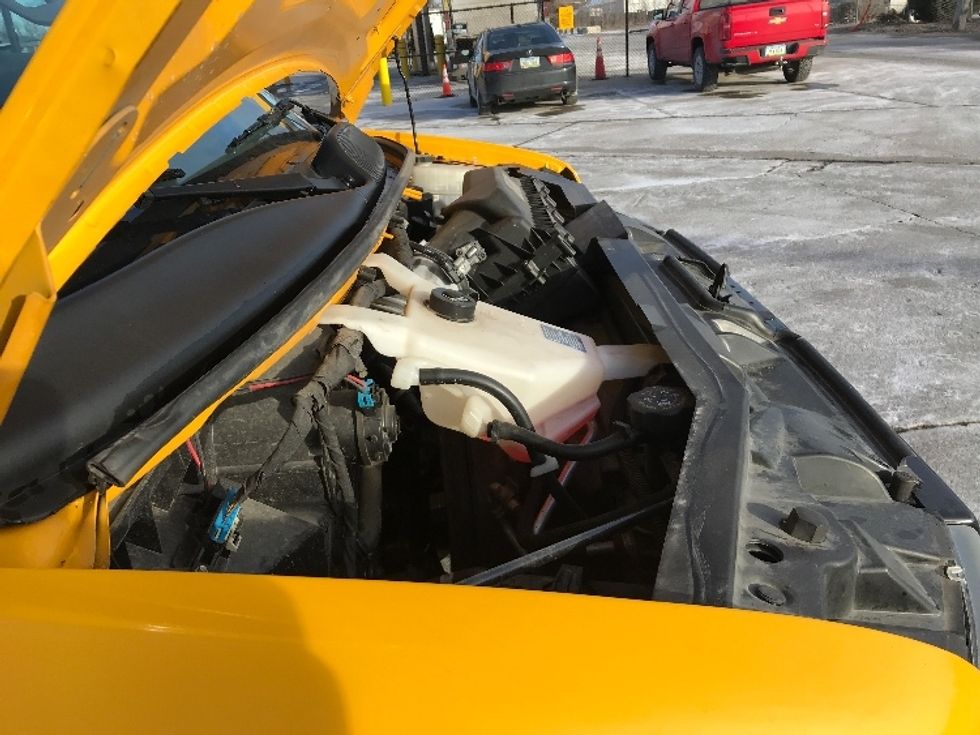 Light Duty Box Truck-Light and Medium Duty Trucks-GMC-2022-Savana G33903-Des Moines-IA-86,916\n\t\tmiles-$ 29,500 - Image 23