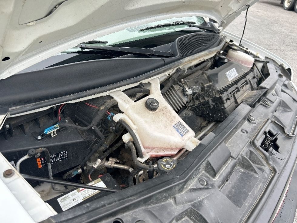 Light Duty Box Truck-Light and Medium Duty Trucks-GMC-2022-Savana G33903-Duluth-GA-114,130\n\t\tmiles-$ 30,750 - Image 23