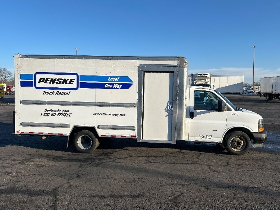 Light Duty Box Truck-Light and Medium Duty Trucks-GMC-2022-Savana G33903-Duncansville-PA-50,463\n\t\tmiles-$ 39,250 - Image 12