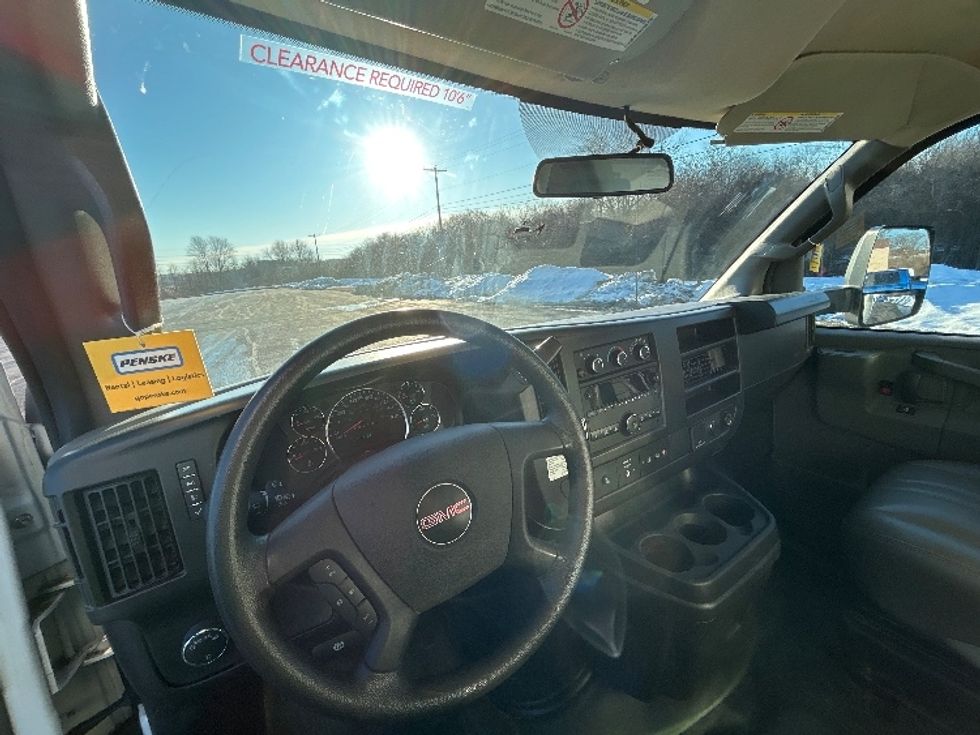 Light Duty Box Truck-Light and Medium Duty Trucks-GMC-2022-Savana G33903-Duncansville-PA-50,463\n\t\tmiles-$ 39,250 - Image 17