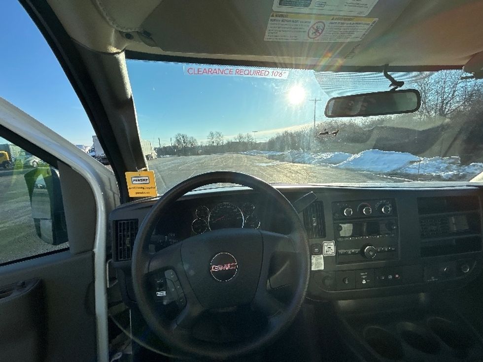 Light Duty Box Truck-Light and Medium Duty Trucks-GMC-2022-Savana G33903-Duncansville-PA-50,463\n\t\tmiles-$ 39,250 - Image 18