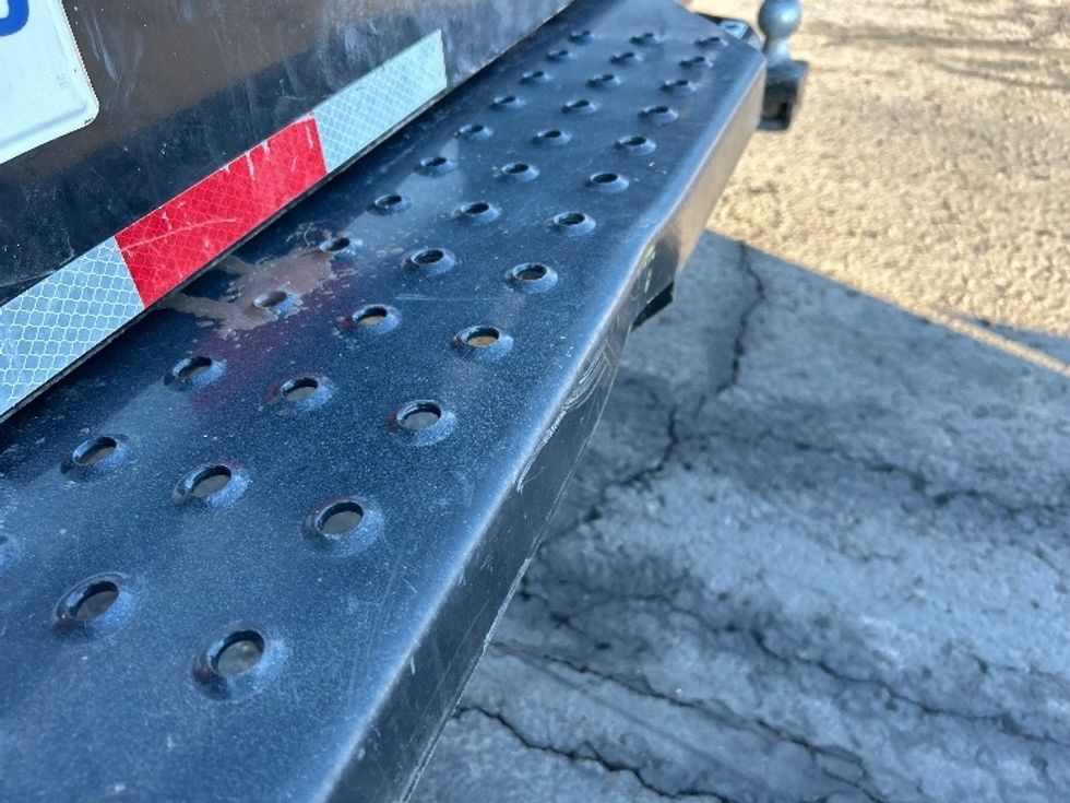 Light Duty Box Truck-Light and Medium Duty Trucks-GMC-2022-Savana G33903-Duncansville-PA-50,463\n\t\tmiles-$ 39,250 - Image 28