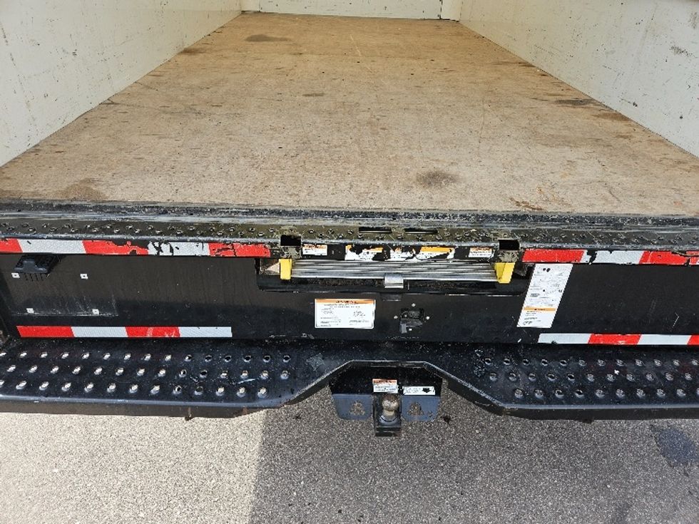 Light Duty Box Truck-Light and Medium Duty Trucks-GMC-2022-Savana G33903-Eagan-MN-120,447\n\t\tmiles-$ 27,750 - Image 10