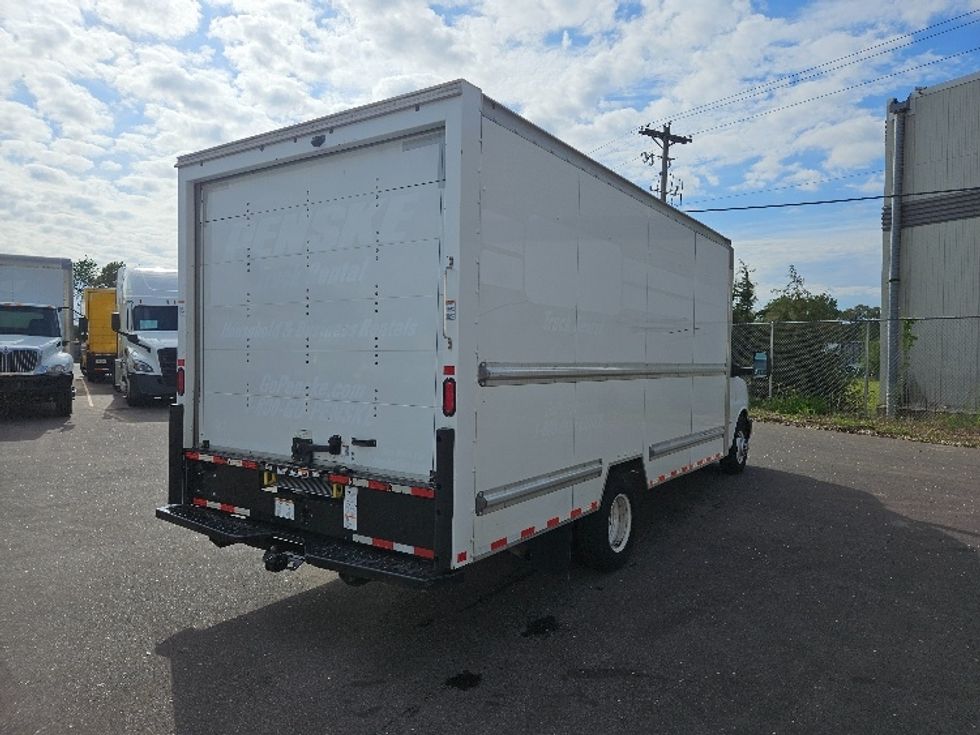 Light Duty Box Truck-Light and Medium Duty Trucks-GMC-2022-Savana G33903-Eagan-MN-120,447\n\t\tmiles-$ 27,750 - Image 13