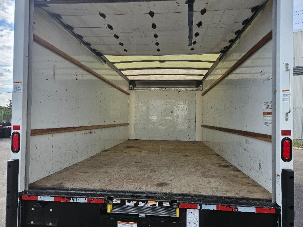 Light Duty Box Truck-Light and Medium Duty Trucks-GMC-2022-Savana G33903-Eagan-MN-120,447\n\t\tmiles-$ 27,750 - Image 8
