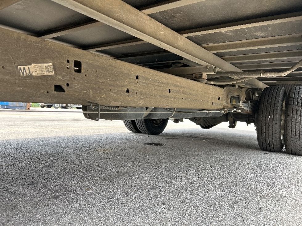 Light Duty Box Truck-Light and Medium Duty Trucks-GMC-2022-Savana G33903-Earth City-MO-104,942\n\t\tmiles-$ 12,000 - Image 5