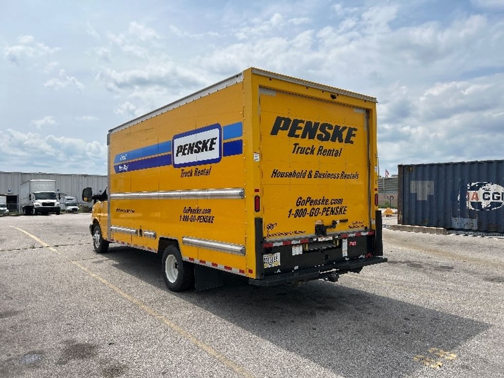 Light Duty Box Truck-Light and Medium Duty Trucks-GMC-2022-Savana G33903-Earth City-MO-104,942\n\t\tmiles-$ 12,000 - Image 6