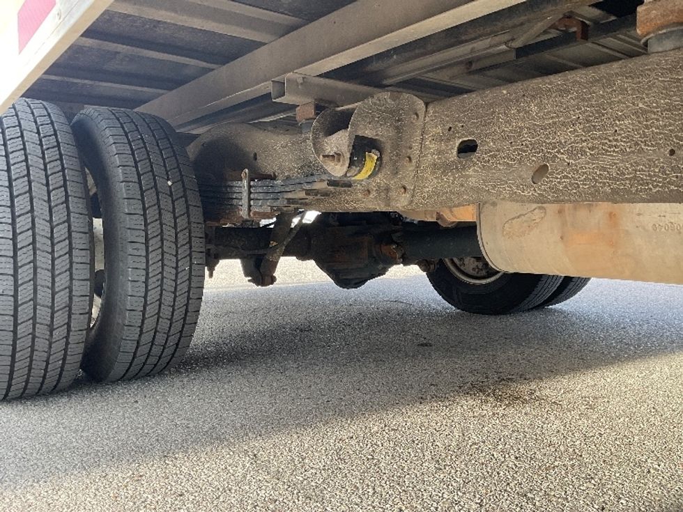 Light Duty Box Truck-Light and Medium Duty Trucks-GMC-2022-Savana G33903-Earth City-MO-88,204\n\t\tmiles-$ 29,500 - Image 13