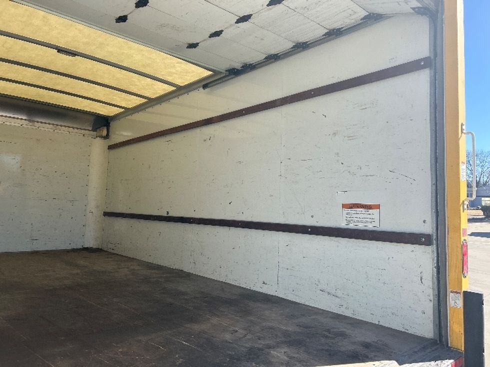 Light Duty Box Truck-Light and Medium Duty Trucks-GMC-2022-Savana G33903-East Chicago-IN-103,857\n\t\tmiles-$ 28,250 - Image 10