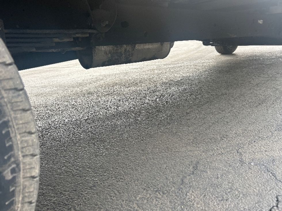 Light Duty Box Truck-Light and Medium Duty Trucks-GMC-2022-Savana G33903-East Chicago-IN-106,734\n\t\tmiles-$ 27,750 - Image 14