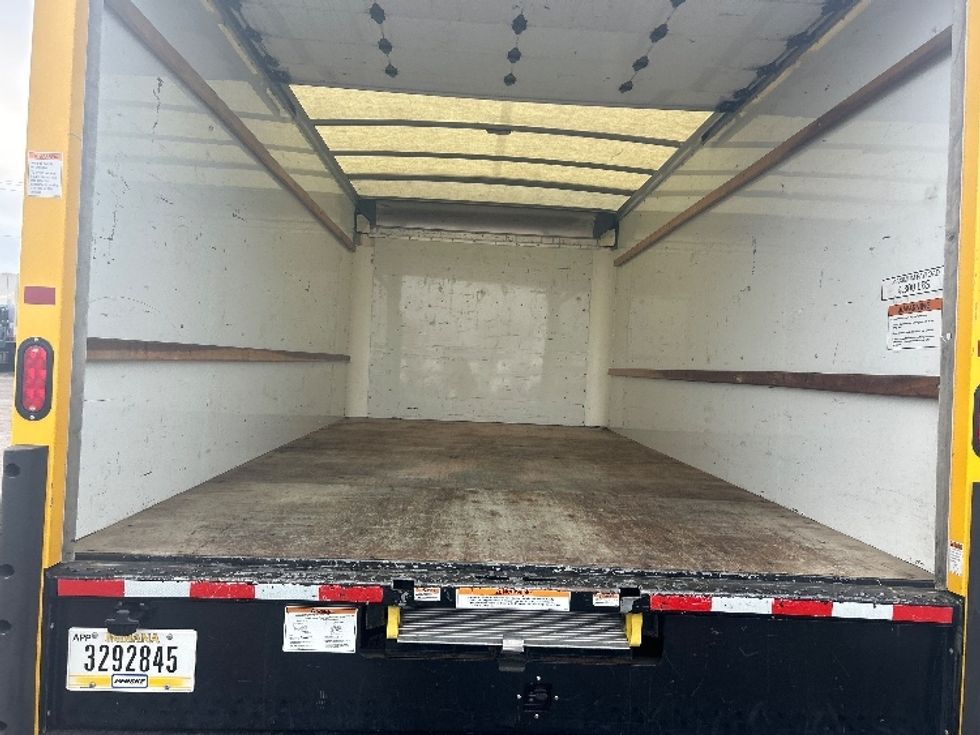 Light Duty Box Truck-Light and Medium Duty Trucks-GMC-2022-Savana G33903-East Chicago-IN-106,734\n\t\tmiles-$ 27,750 - Image 8