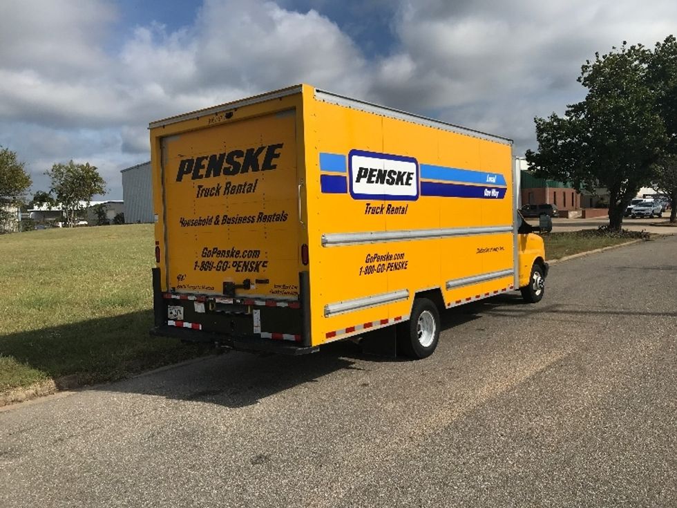 Light Duty Box Truck-Light and Medium Duty Trucks-GMC-2022-Savana G33903-East Chicago-IN-111,535\n\t\tmiles-$ 27,000 - Image 13