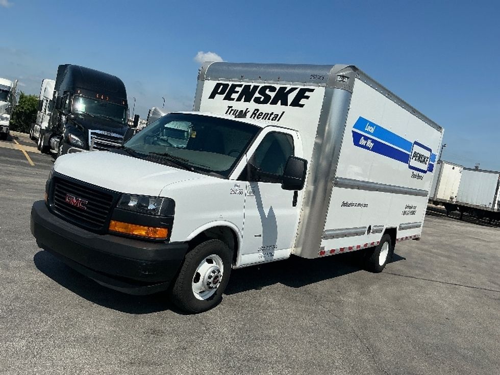 Light Duty Box Truck-Light and Medium Duty Trucks-GMC-2022-Savana G33903-East Chicago-IN-27,822\n\t\tmiles-$ 43,500 - Image 3