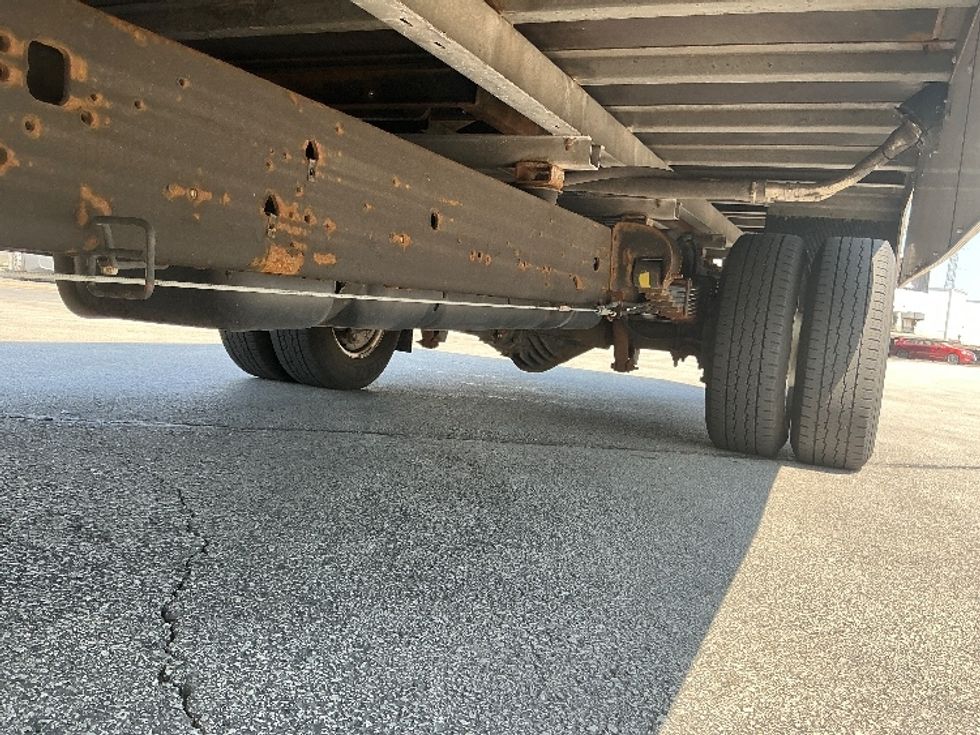 Light Duty Box Truck-Light and Medium Duty Trucks-GMC-2022-Savana G33903-East Chicago-IN-27,822\n\t\tmiles-$ 43,500 - Image 5