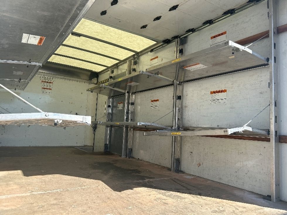 Light Duty Box Truck-Light and Medium Duty Trucks-GMC-2022-Savana G33903-East Chicago-IN-46,891\n\t\tmiles-$ 41,500 - Image 12