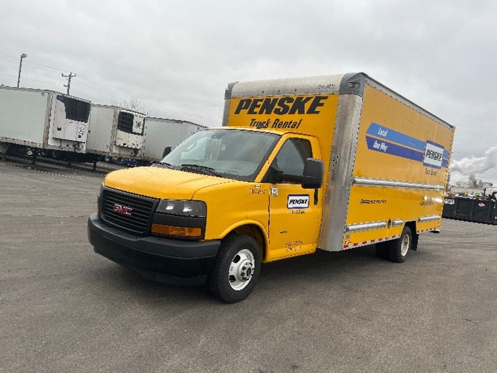 Light Duty Box Truck-Light and Medium Duty Trucks-GMC-2022-Savana G33903-East Chicago-IN-52,210\n\t\tmiles-$ 34,250 - Image 3