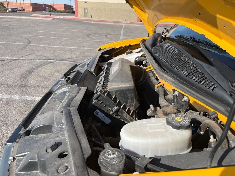 Light Duty Box Truck-Light and Medium Duty Trucks-GMC-2022-Savana G33903-El Paso-TX-104,707\n\t\tmiles-$ 27,000 - Image 24