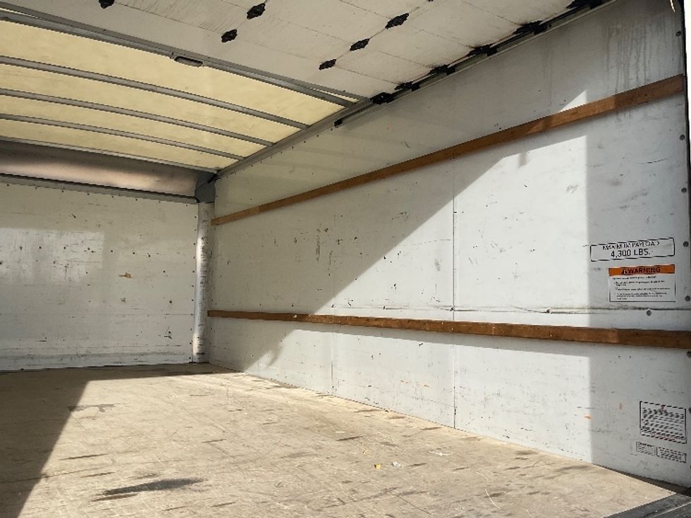 Light Duty Box Truck-Light and Medium Duty Trucks-GMC-2022-Savana G33903-El Paso-TX-110,764\n\t\tmiles-$ 27,500 - Image 12