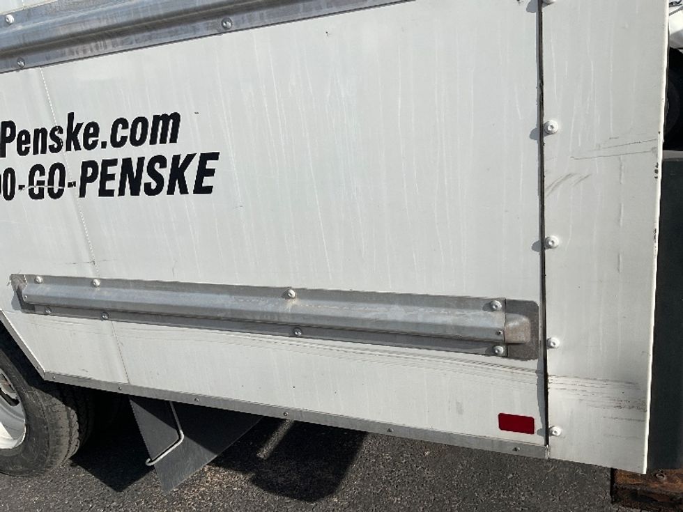 Light Duty Box Truck-Light and Medium Duty Trucks-GMC-2022-Savana G33903-El Paso-TX-110,764\n\t\tmiles-$ 27,500 - Image 24