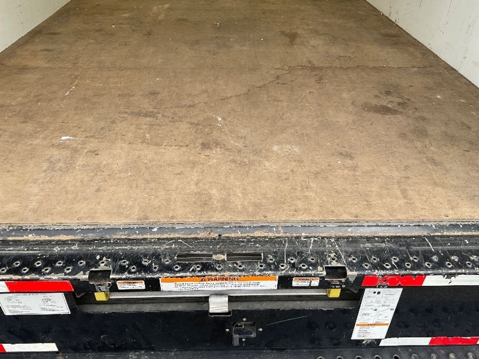 Light Duty Box Truck-Light and Medium Duty Trucks-GMC-2022-Savana G33903-El Paso-TX-33,683\n\t\tmiles-$ 43,250 - Image 10